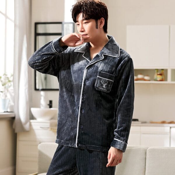 Autumn And Winter Flannel Men's Pajamas Men's Lapel Cardigan - Image 3
